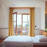 Pohorje Village Wellbeing - Forest Videc 3* ホコ・ポホリェ