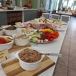 Pohorje Village Wellbeing - Forest Videc 3* ホコ・ポホリェ