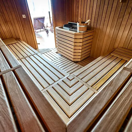 Pohorje Village Wellbeing - Forest Videc Hotel 3*