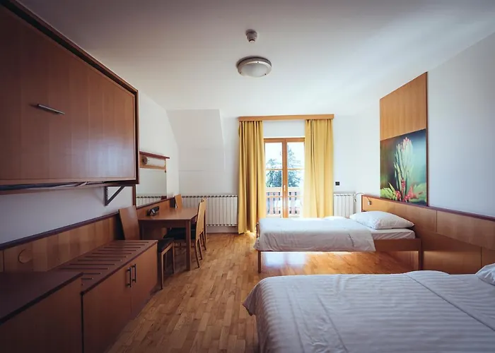 Pohorje Village Wellbeing - Forest Videc 3*